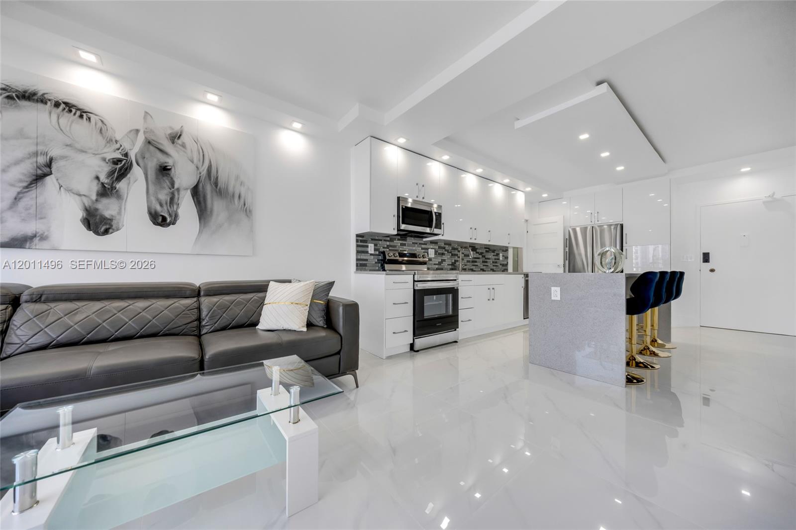 1985 S Ocean Dr #10B Hallandale Beach, FL 33009