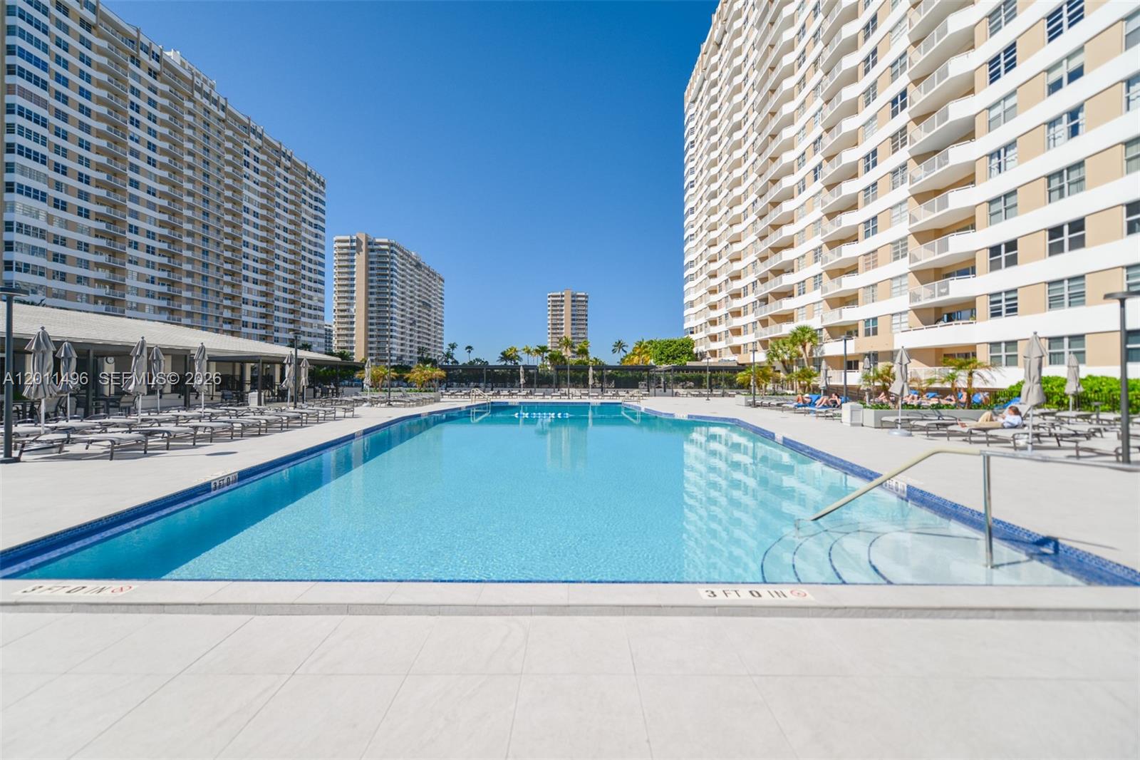 1985 S Ocean Dr #10B Hallandale Beach, FL 33009