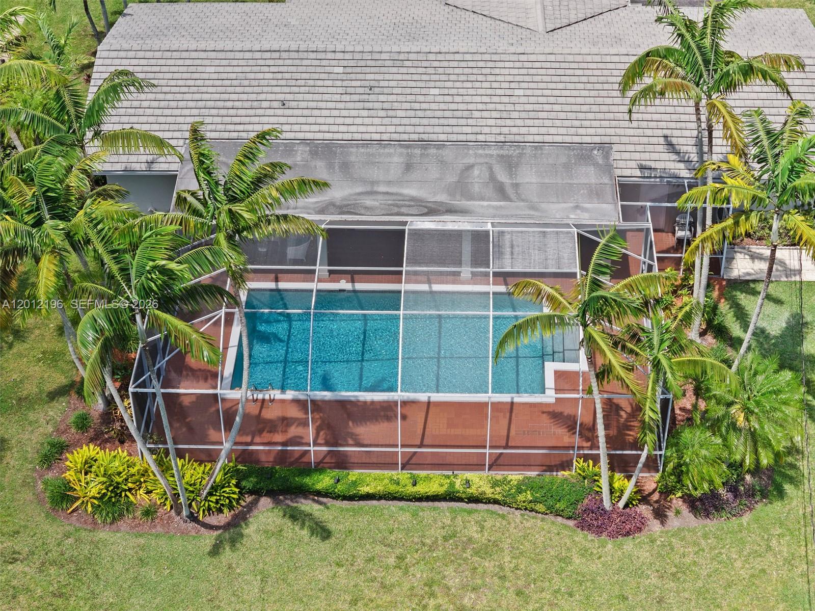 15705 SW 77th Ave Palmetto Bay, FL 33157