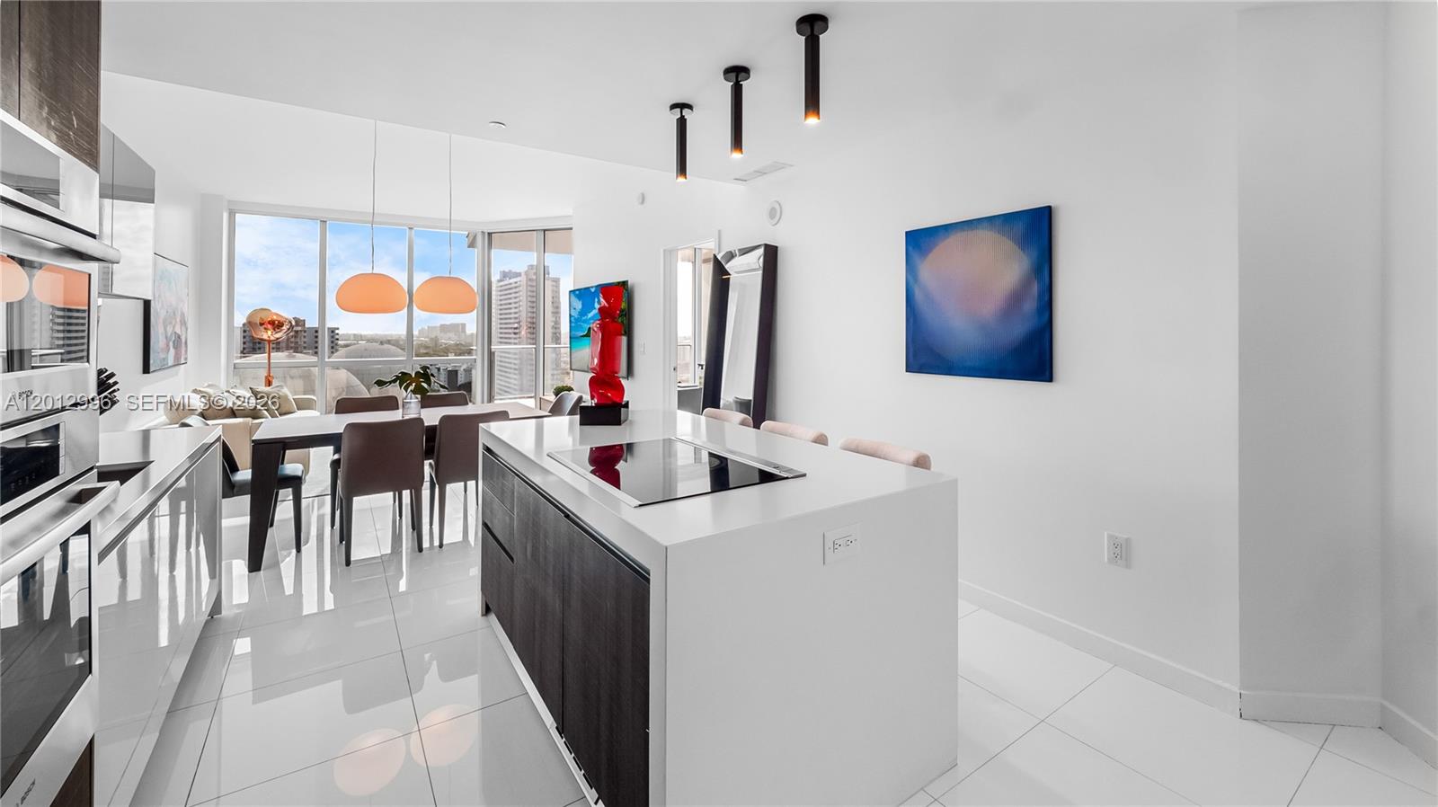 851 NE 1st Ave #1606 Miami, FL 33132