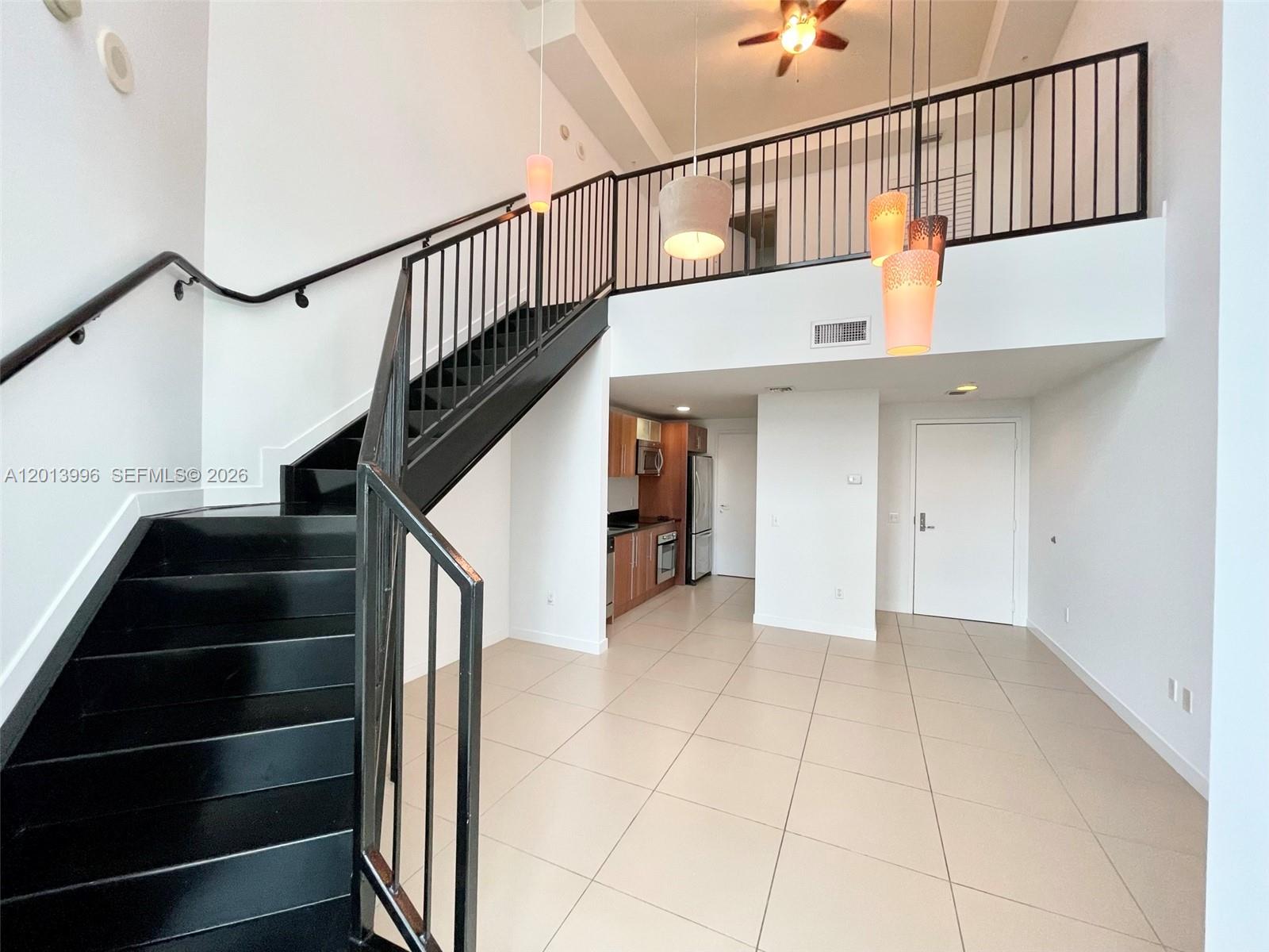 300 S Biscayne Blvd #L-830