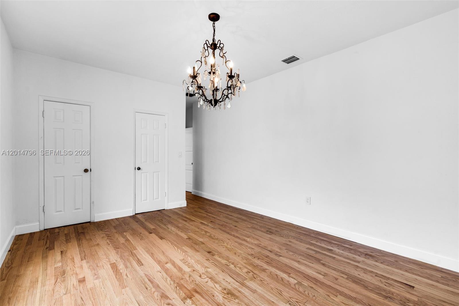1232 Lenox Ave Miami Beach, FL 33139