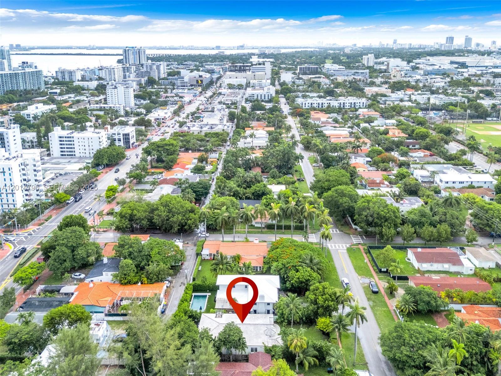 1232 Lenox Ave Miami Beach, FL 33139