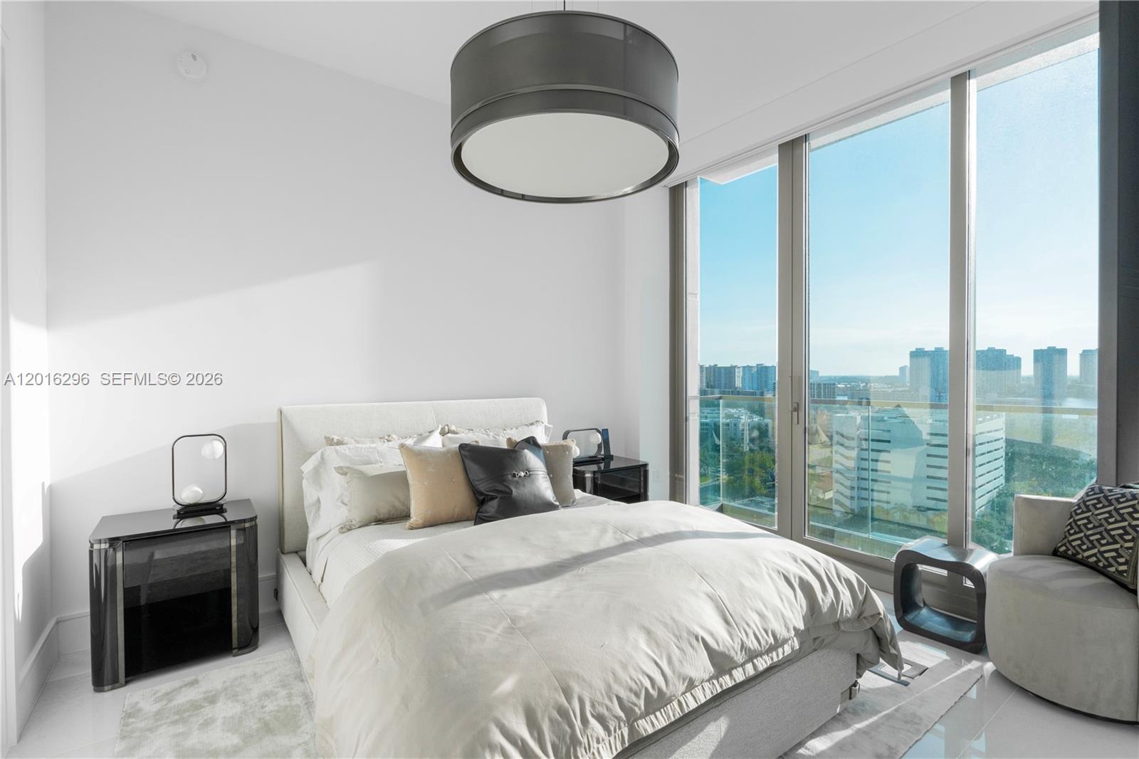 17975 Collins Ave #N-1402 Sunny Isles Beach, FL 33160