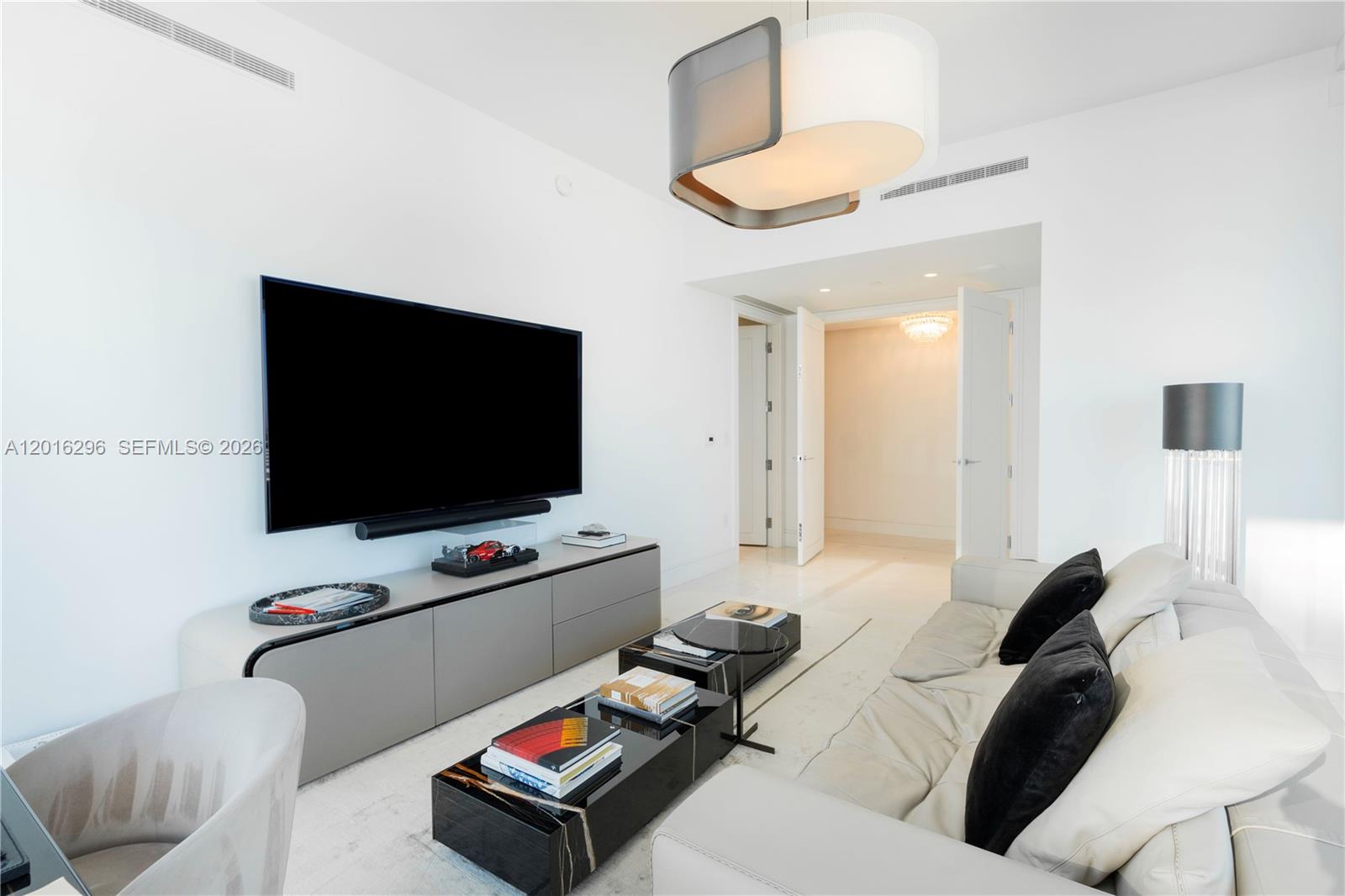 17975 Collins Ave #N-1402 Sunny Isles Beach, FL 33160