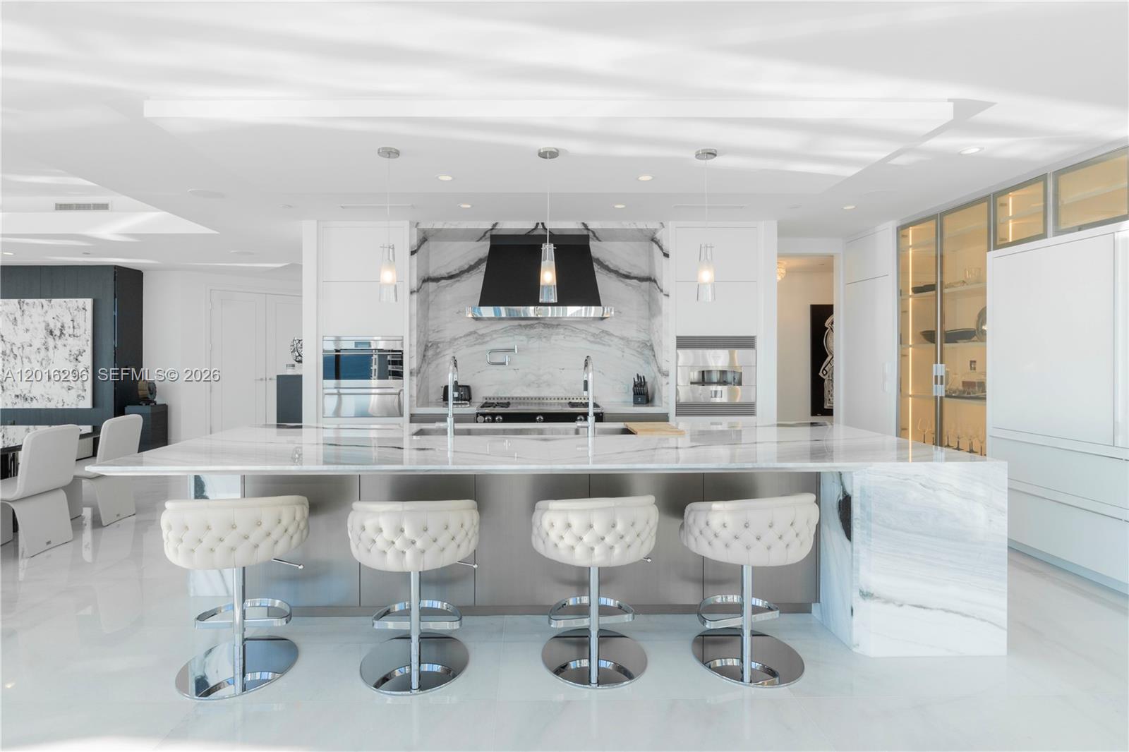 17975 Collins Ave #N-1402 Sunny Isles Beach, FL 33160