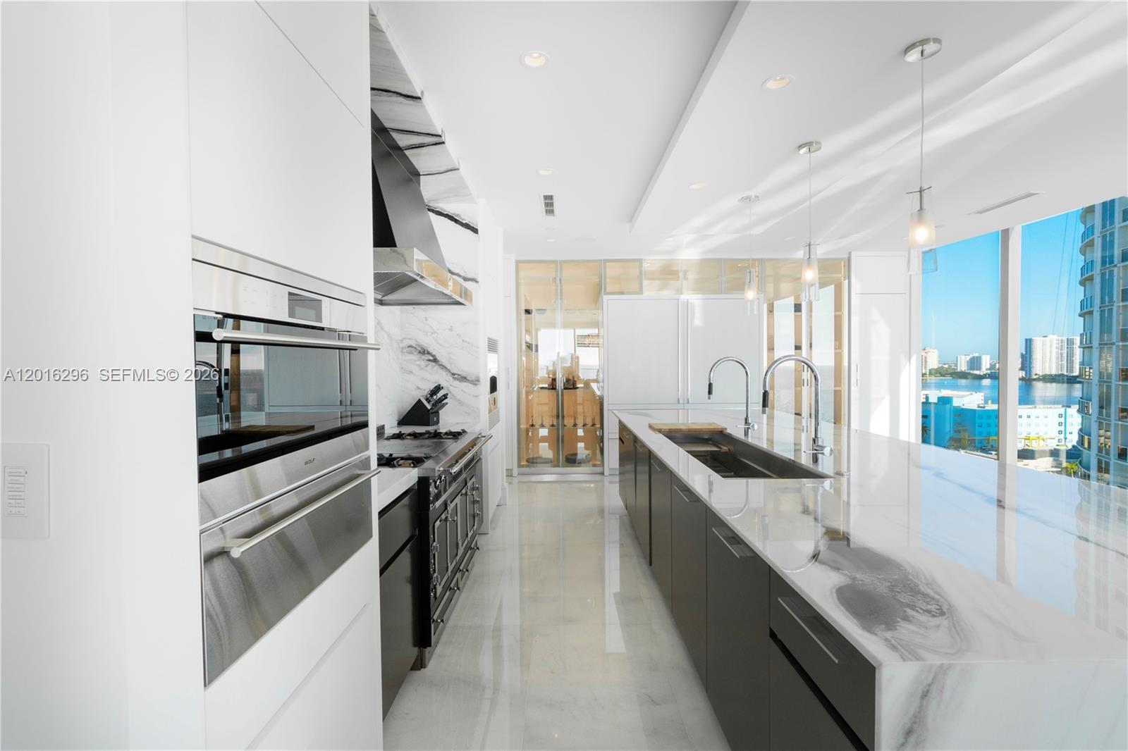 17975 Collins Ave #N-1402 Sunny Isles Beach, FL 33160