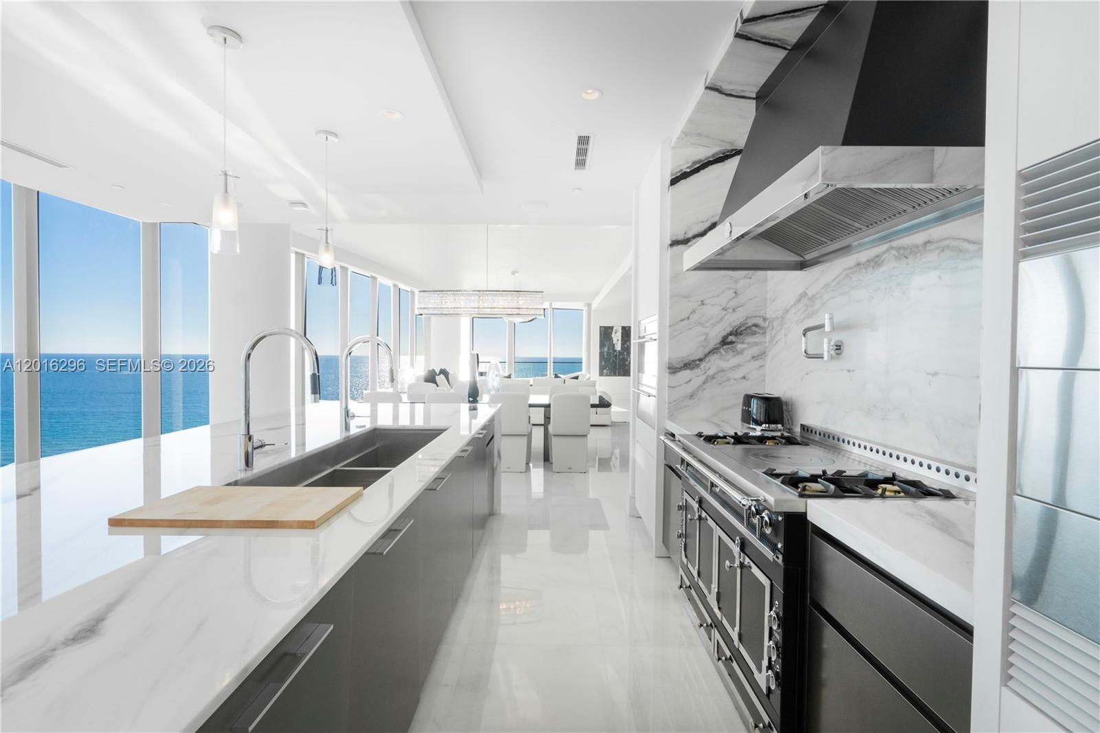17975 Collins Ave #N-1402 Sunny Isles Beach, FL 33160