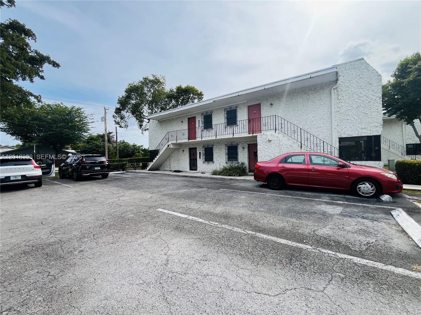 8701 SW 141st St #B4 Palmetto Bay, FL 33176