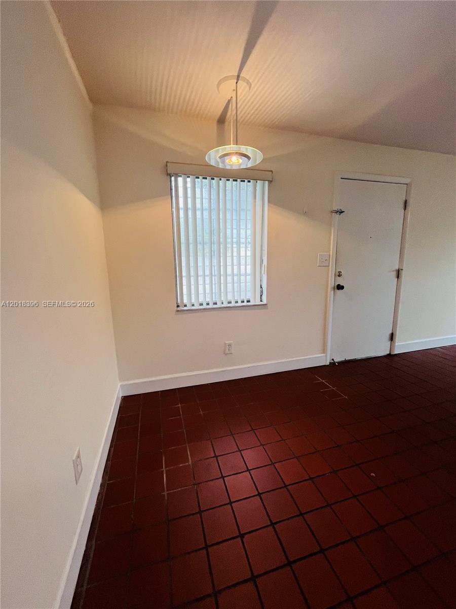 8701 SW 141st St #B4 Palmetto Bay, FL 33176