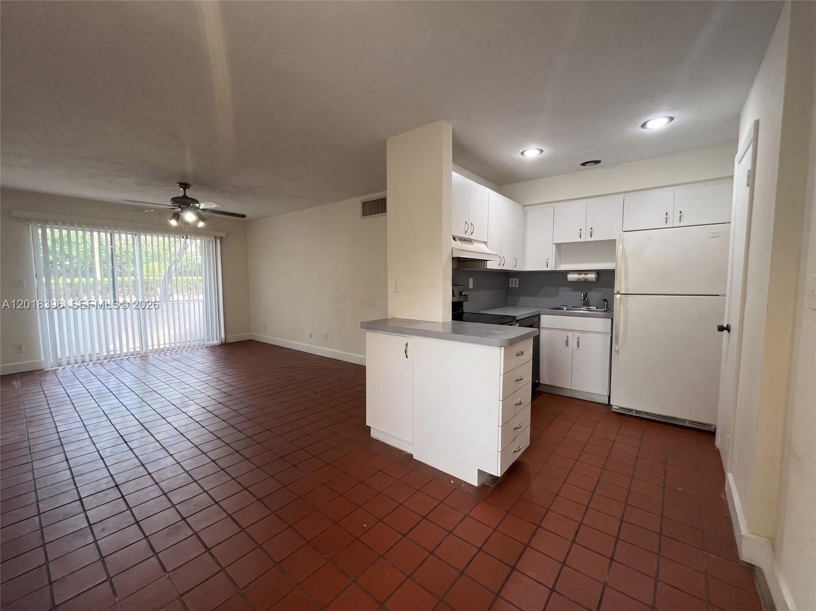 8701 SW 141st St #B4 Palmetto Bay, FL 33176