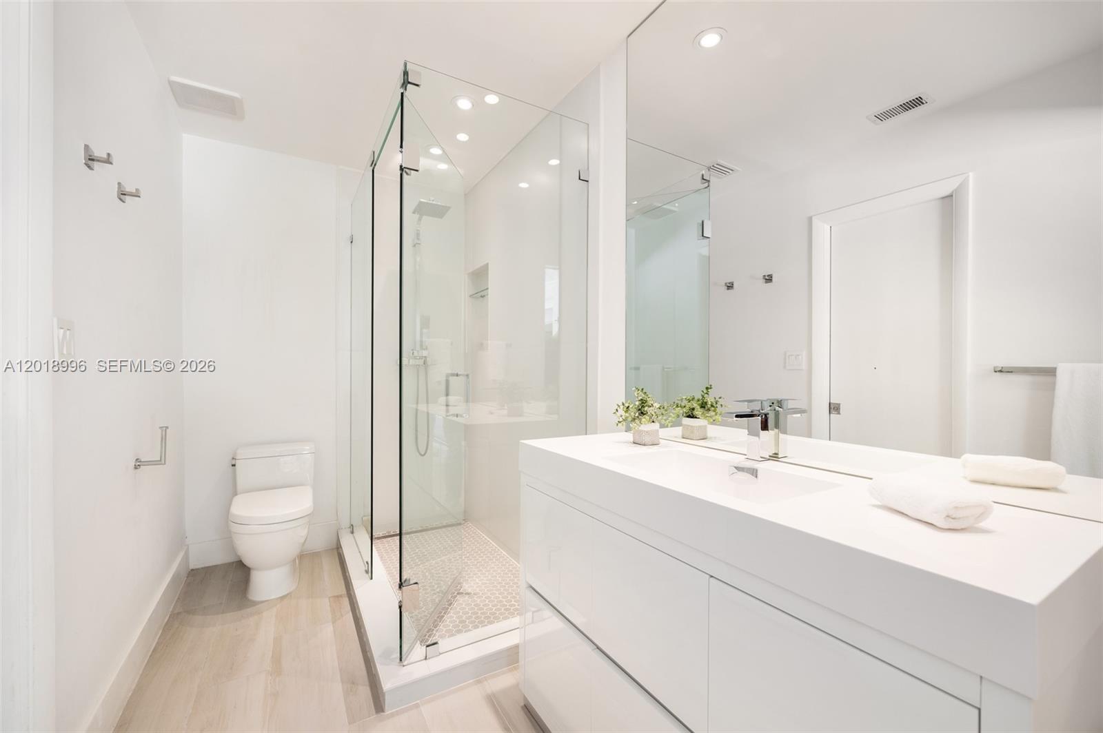7230 Vistalmar St Coral Gables, FL 33143