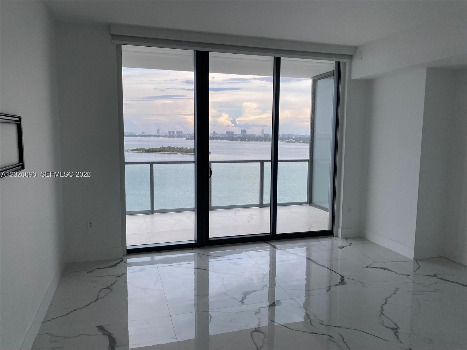 image Elysee Miami23