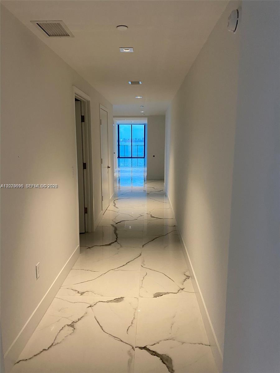 image Elysee Miami45