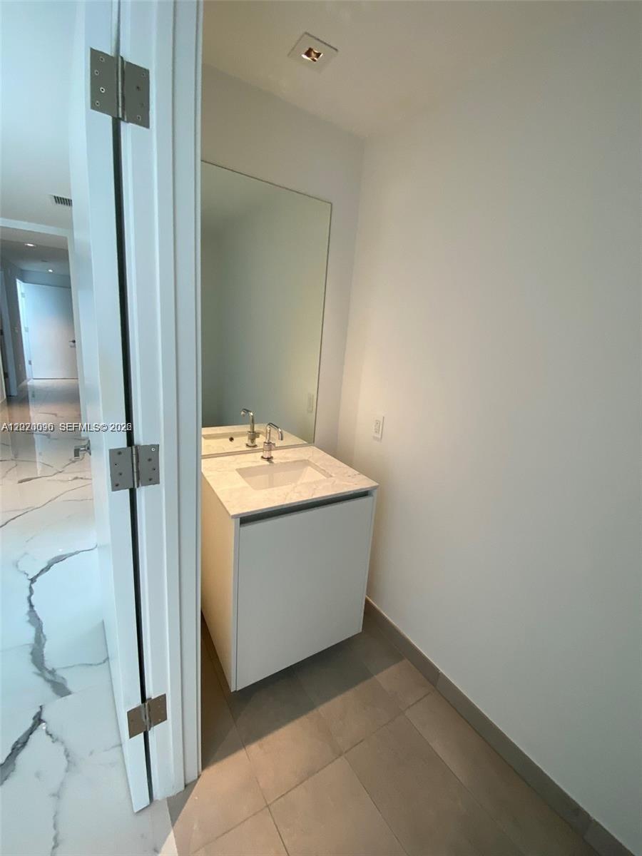 image Elysee Miami46