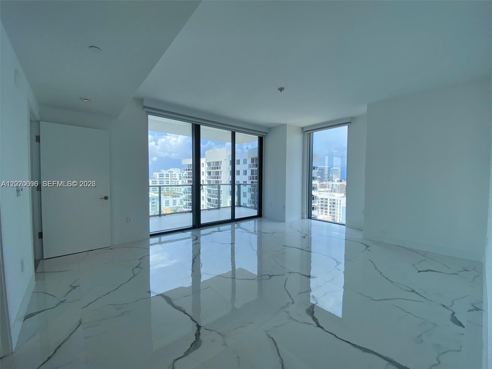 image Elysee Miami55