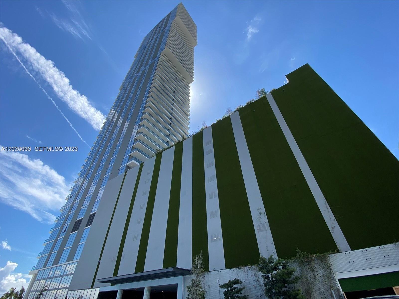 image Elysee Miami82
