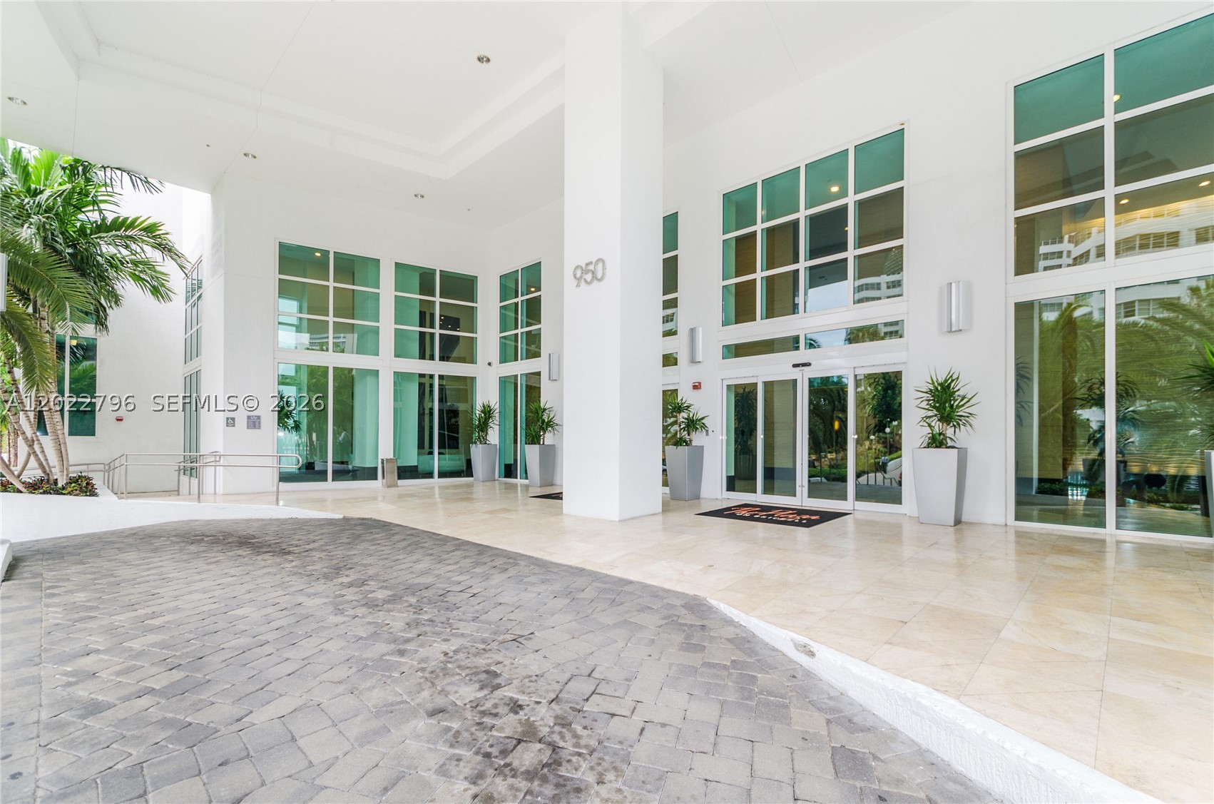 image The Plaza on Brickell West25