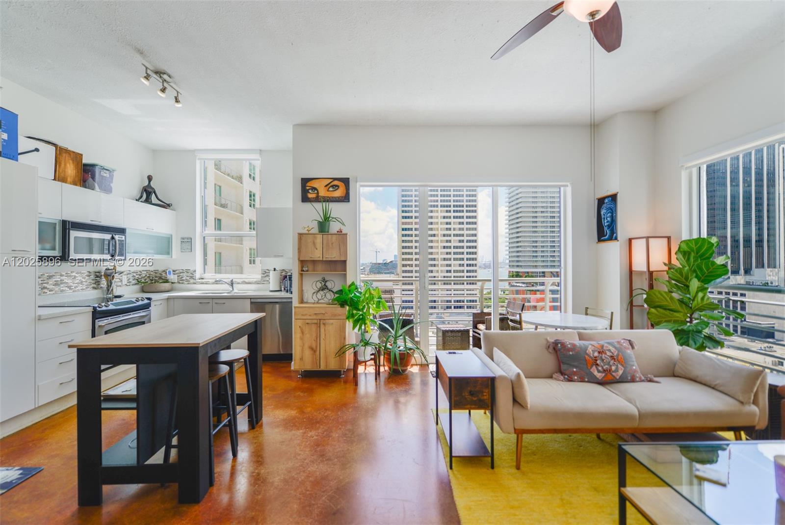 image The Loft 214