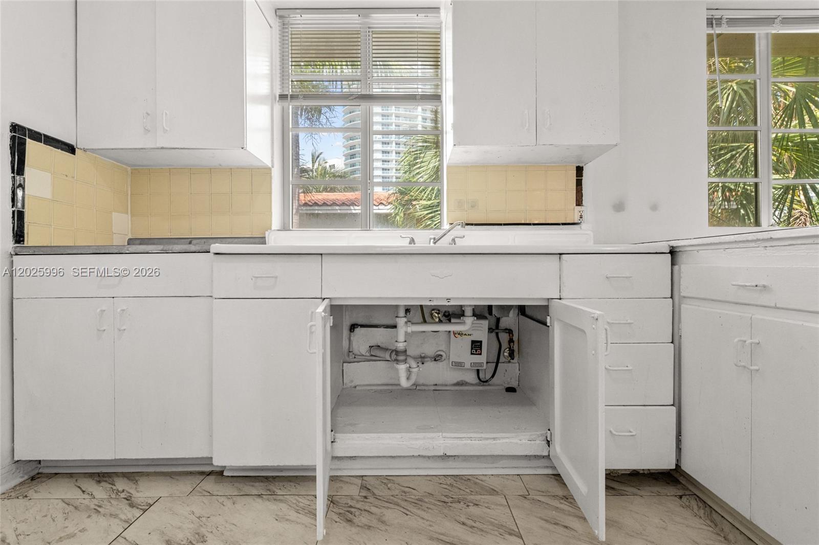 1460 E West Ave Miami Beach, FL 33139