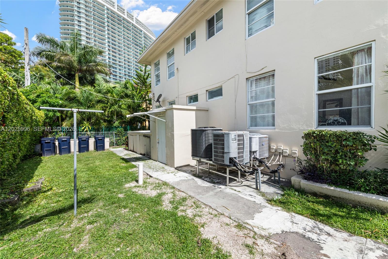 1460 E West Ave Miami Beach, FL 33139