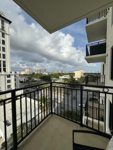 image 1300 Ponce Condos16
