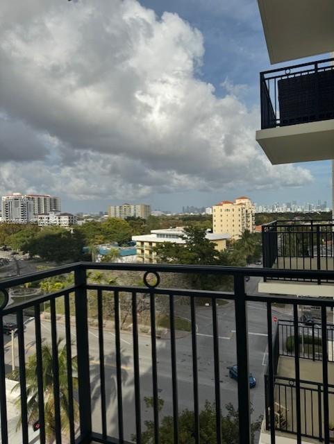 image 1300 Ponce Condos17
