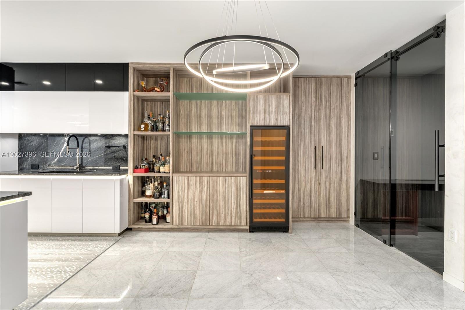1000 Brickell Plz #PH5203 Miami, FL 33131