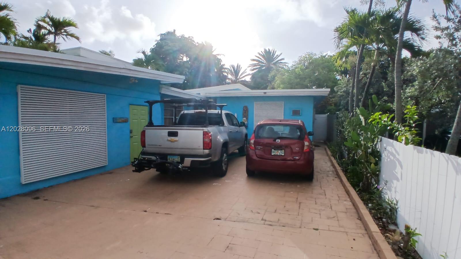 2318 N Ocean Blvd Fort Lauderdale, FL 33305