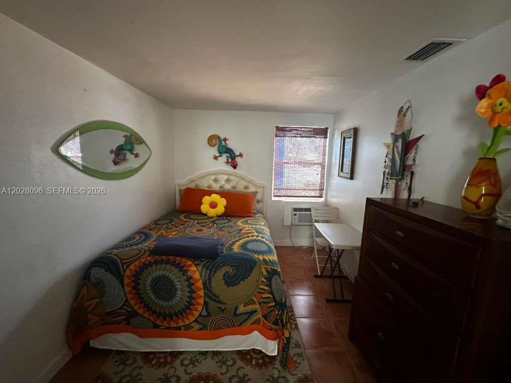 2318 N Ocean Blvd Fort Lauderdale, FL 33305