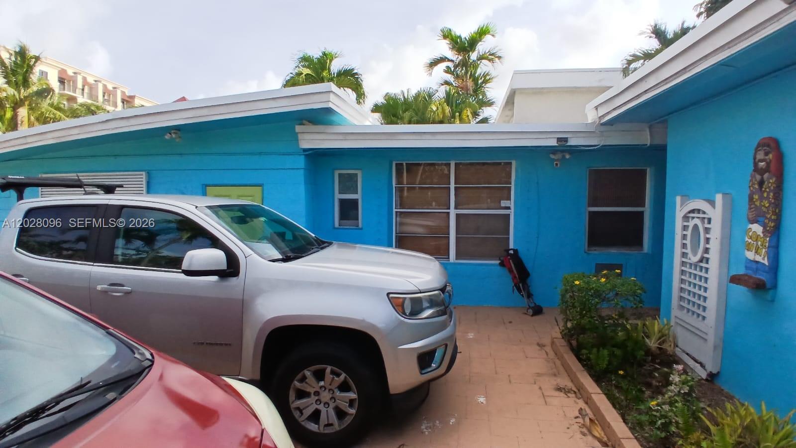 2318 N Ocean Blvd Fort Lauderdale, FL 33305