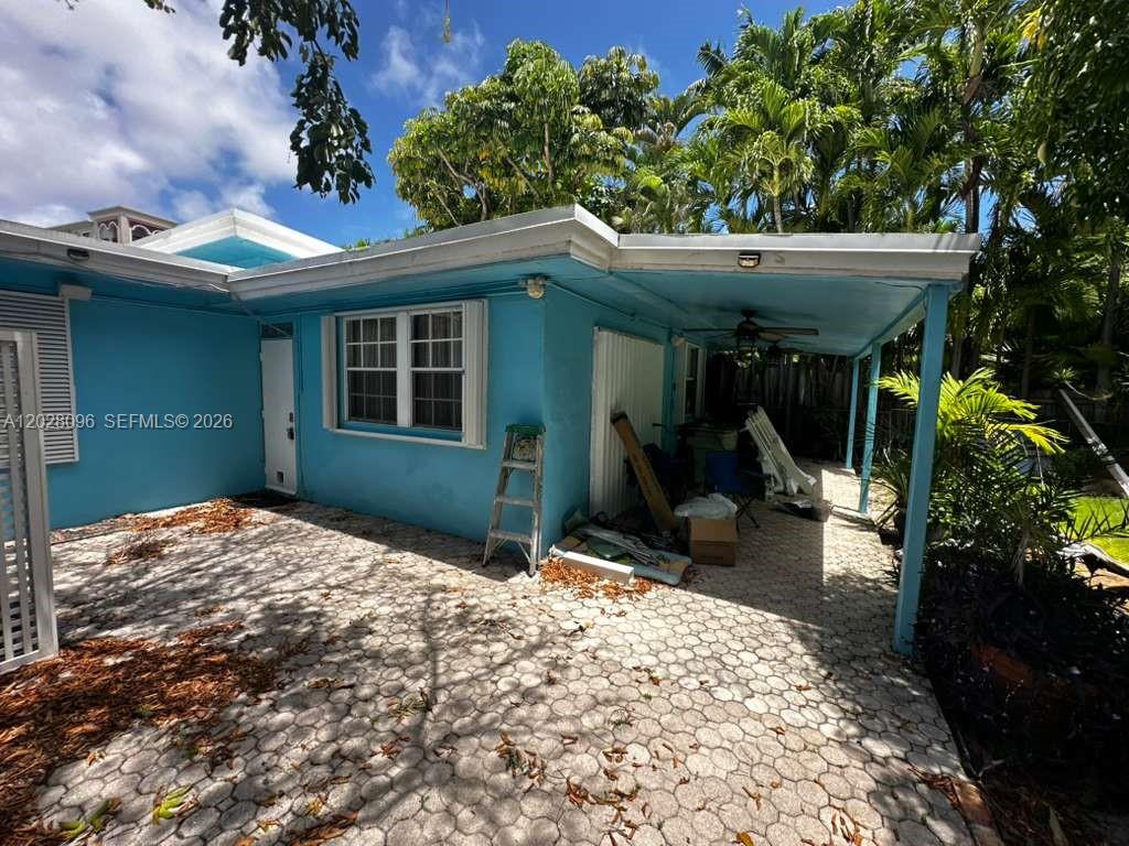 2318 N Ocean Blvd Fort Lauderdale, FL 33305