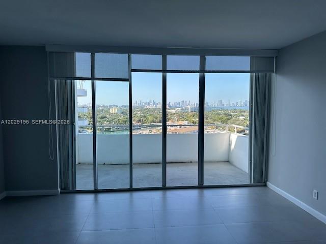 5161 Collins #1709