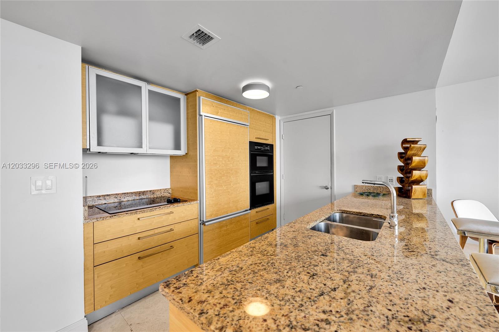 1830 S Ocean Dr #4807 Hallandale Beach, FL 33009