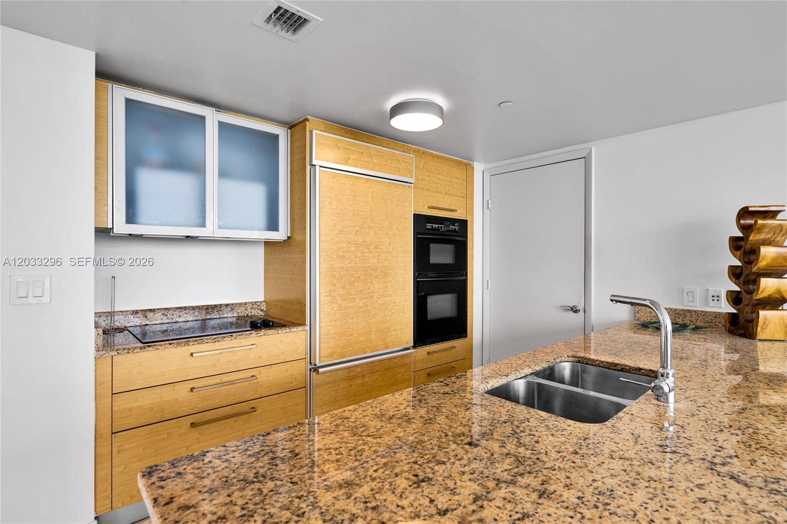 1830 S Ocean Dr #4807 Hallandale Beach, FL 33009