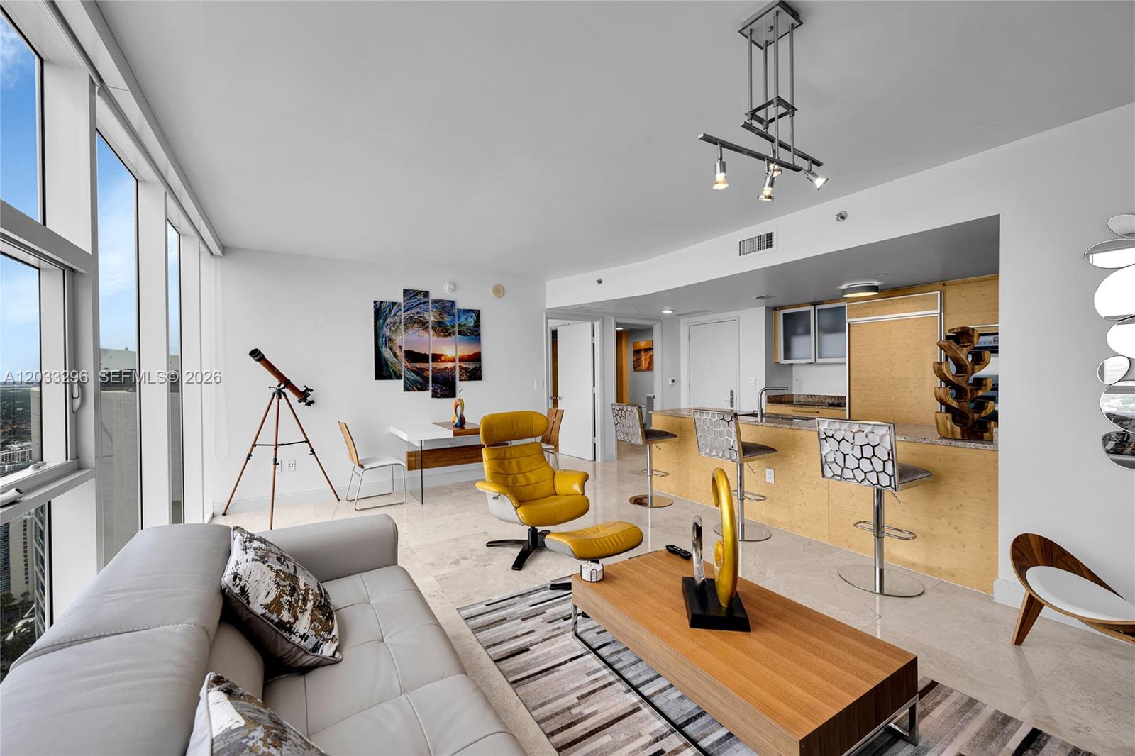 1830 S Ocean Dr #4807 Hallandale Beach, FL 33009
