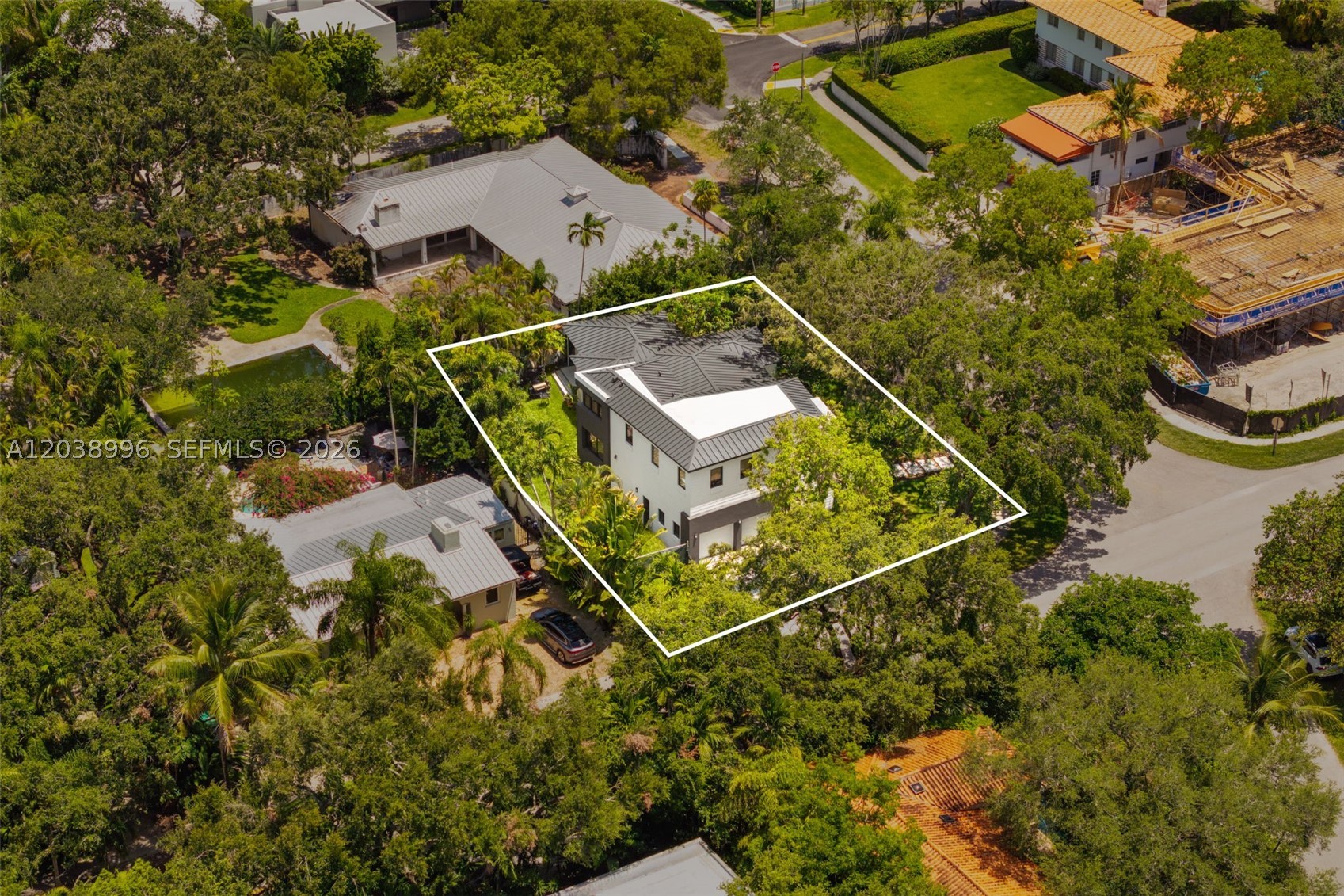 3303 Halissee St Coconut Grove, FL 33133