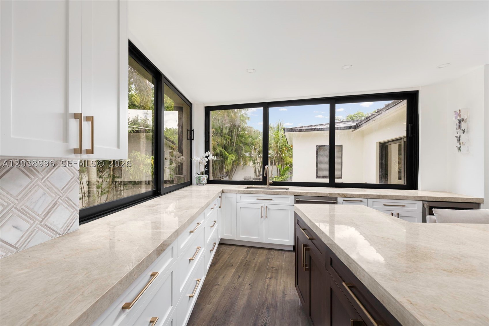 3303 Halissee St Coconut Grove, FL 33133
