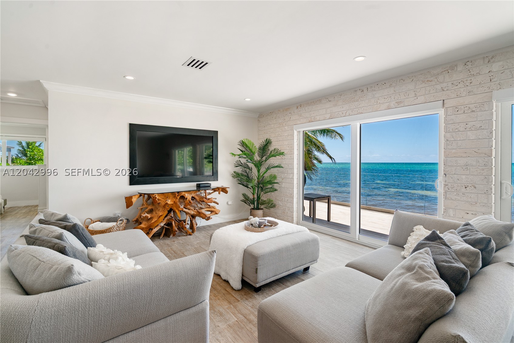 74051 Overseas Hwy Islamorada, FL 33036
