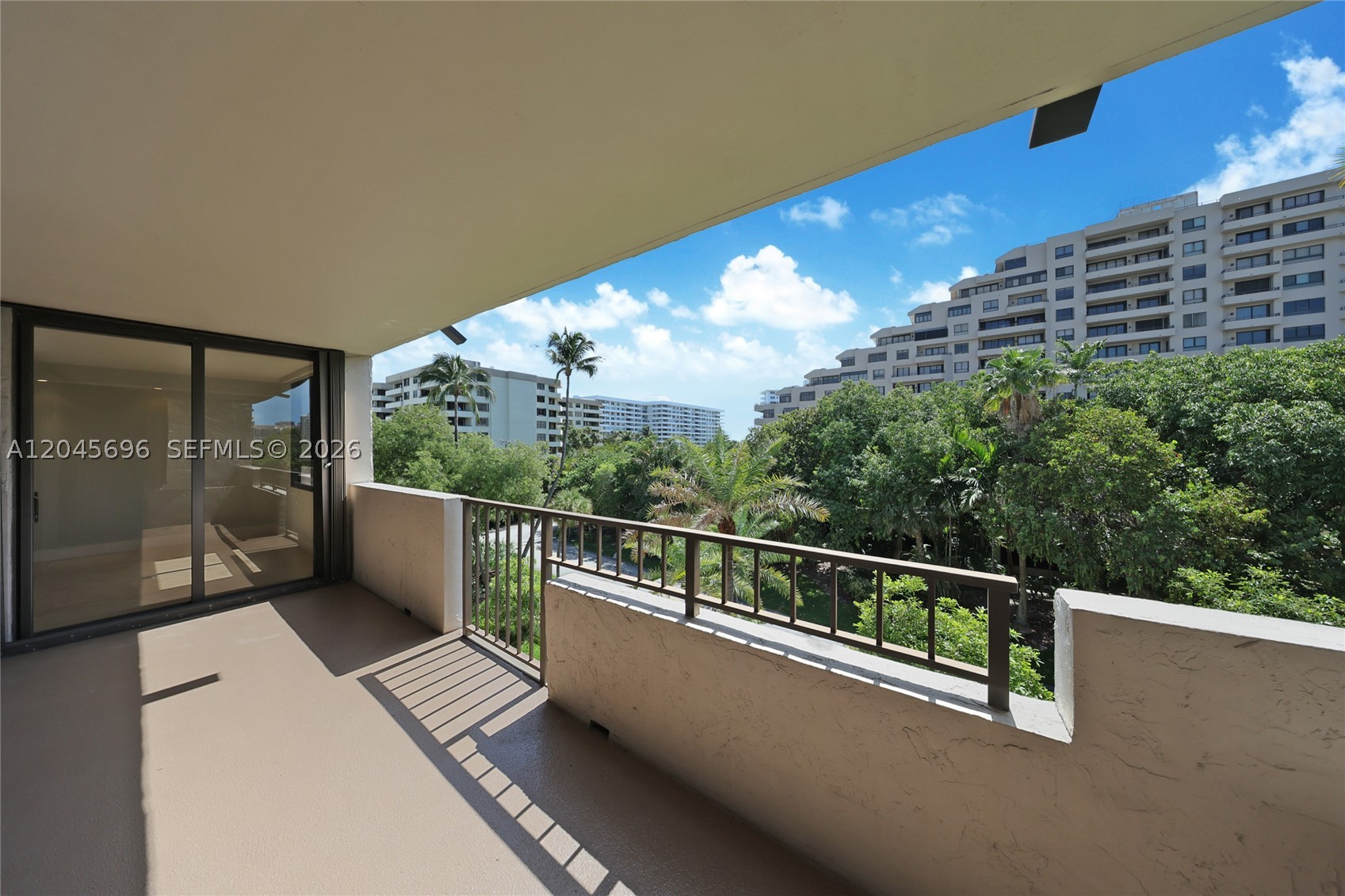 161 Crandon Blvd #326