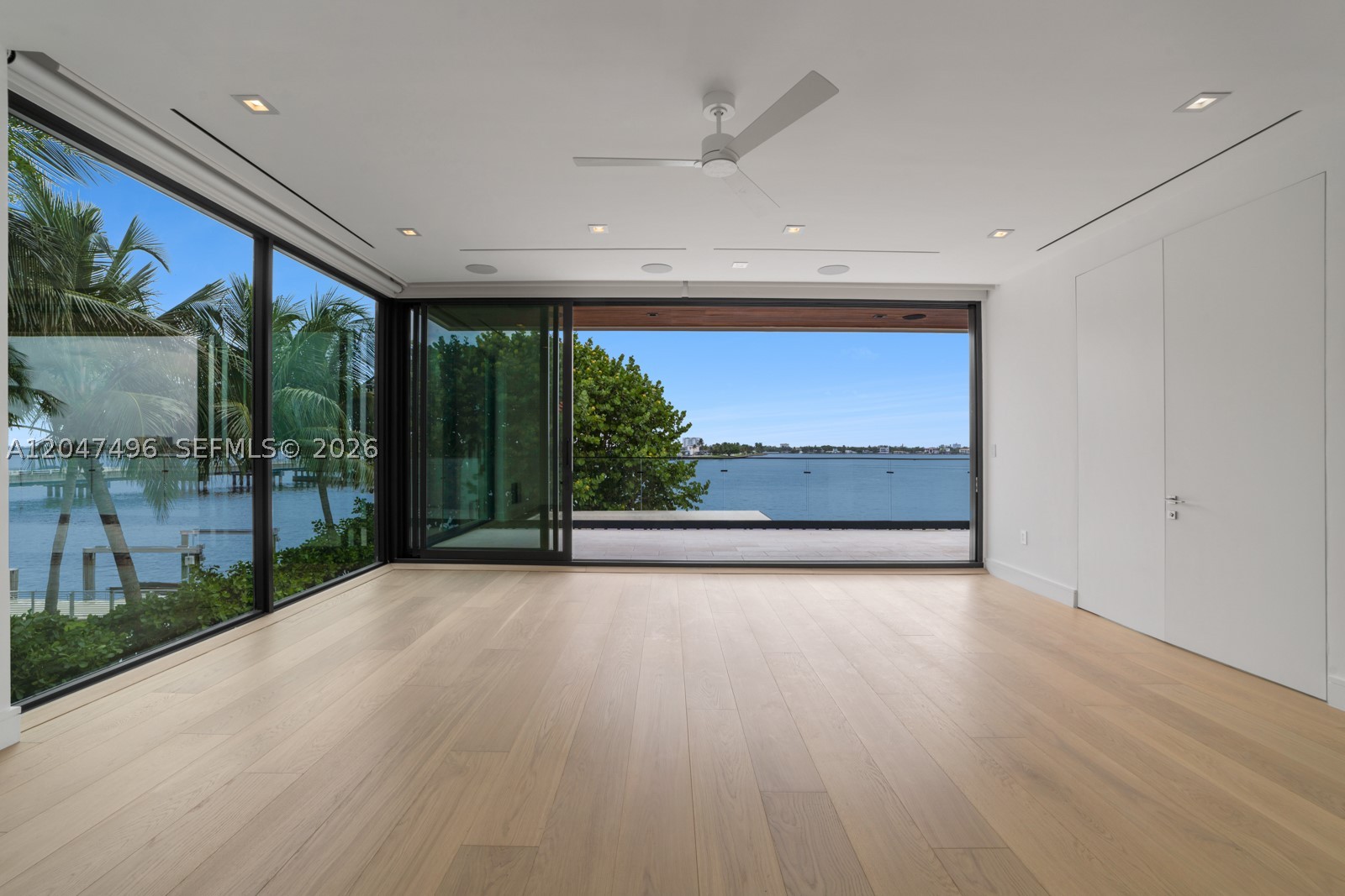 9720 W Broadview Dr Bay Harbor Islands, FL 33154