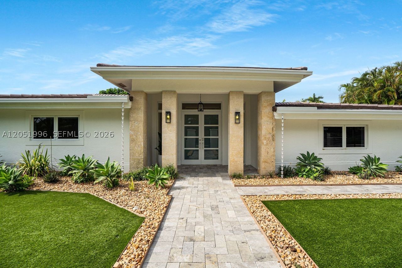 6370 SW 144th St Coral Gables, FL 33158