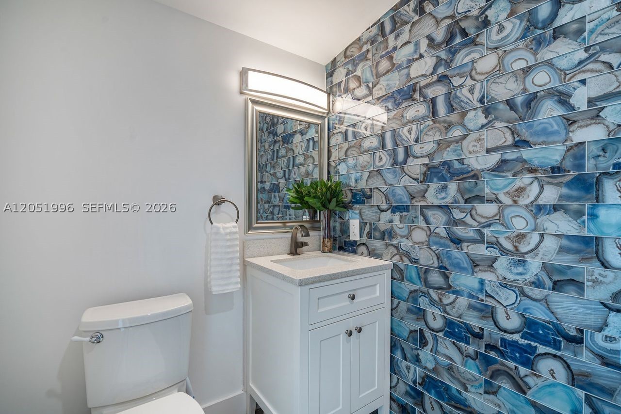 6370 SW 144th St Coral Gables, FL 33158
