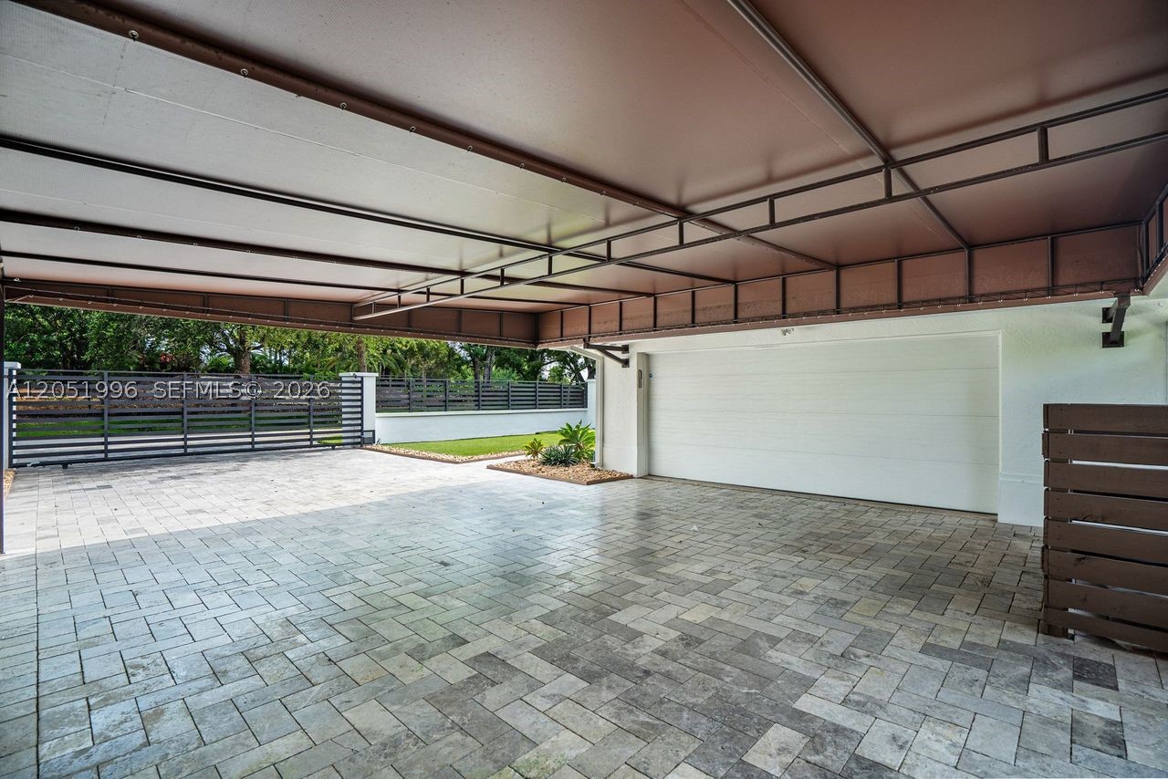 6370 SW 144th St Coral Gables, FL 33158