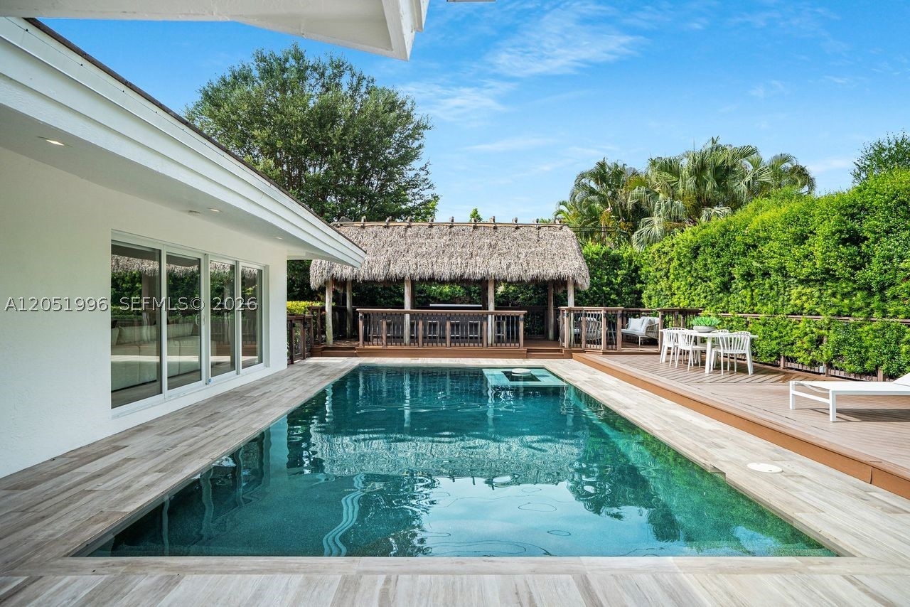 6370 SW 144th St Coral Gables, FL 33158