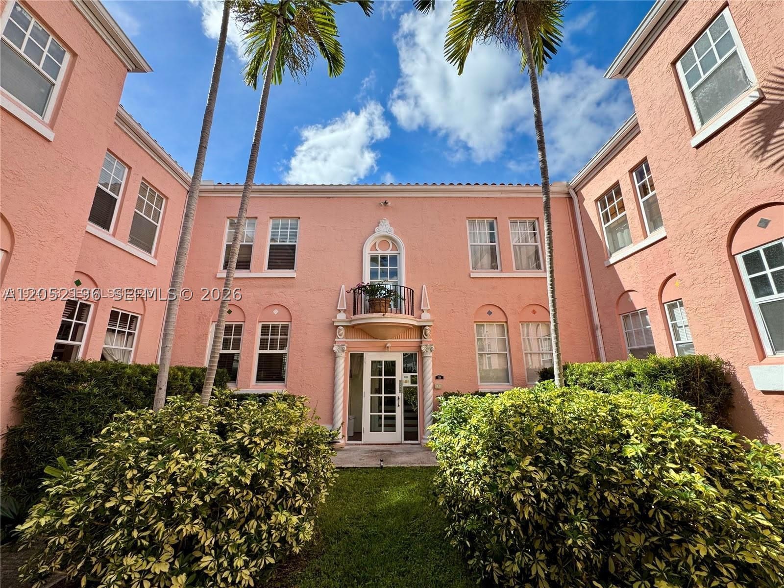 754 Meridian Ave #15