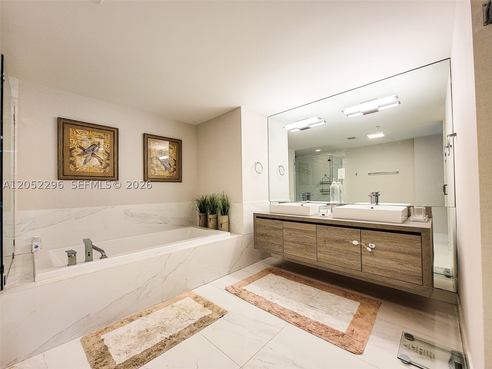 image 400 Sunny Isles14