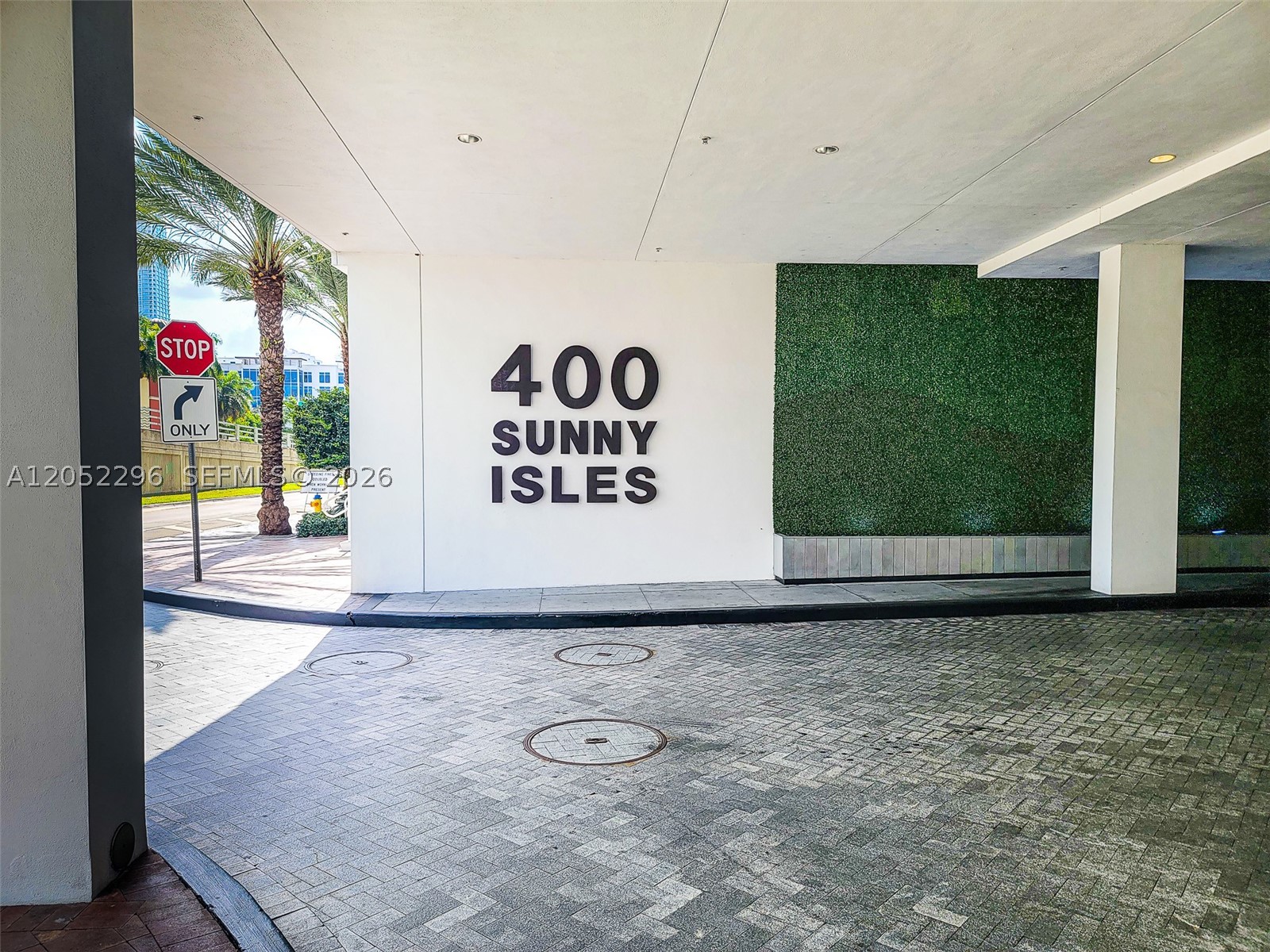 image 400 Sunny Isles20
