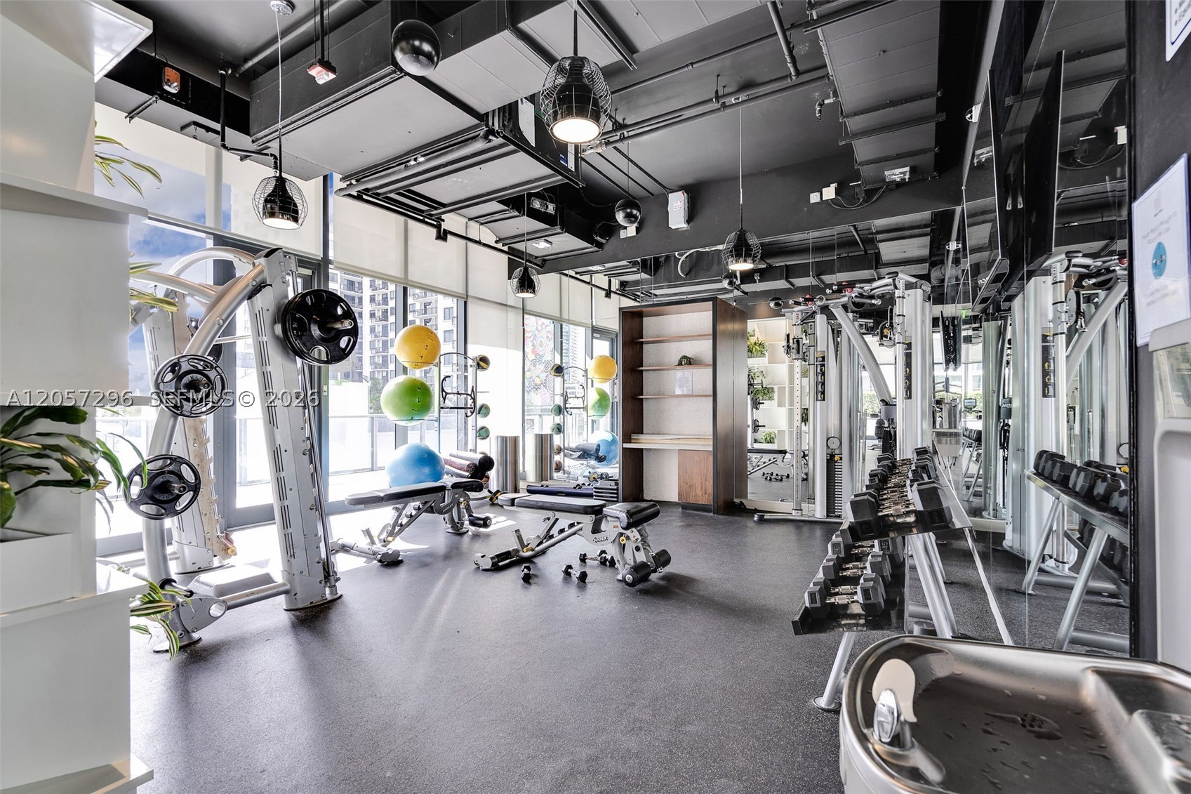 image Brickell Heights West14
