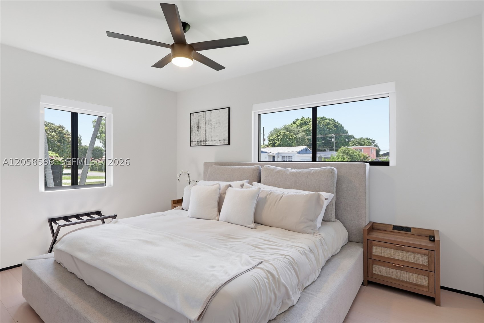 6321 SW 21st St Miami, FL 33155
